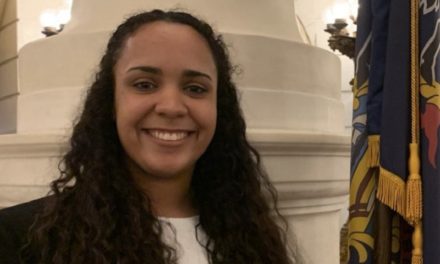 Siara Gutierrez ’21 goes to work on mayoral election campaign